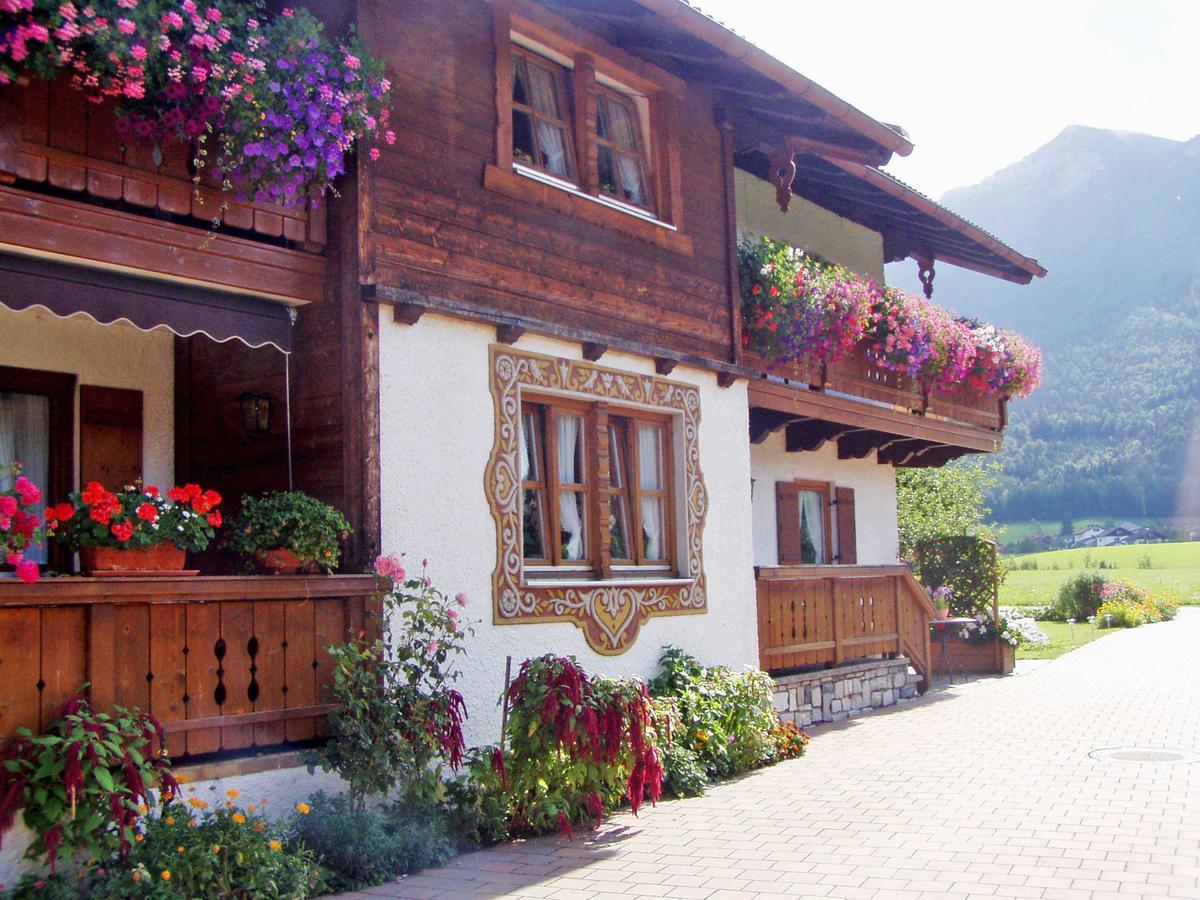 Ferienwohnungen Mit Bergblick Inzell Eksteriør bilde